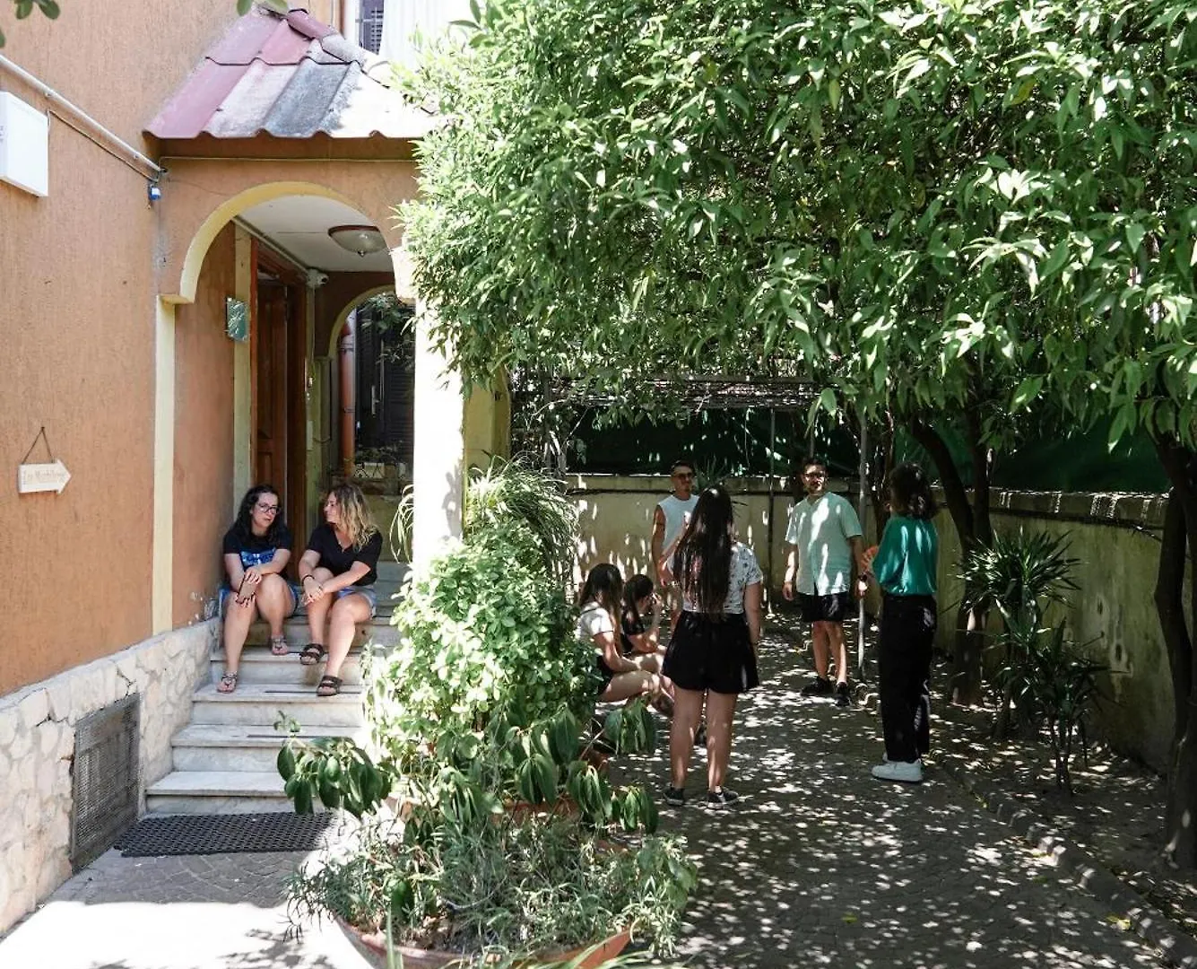 Los Mochileros Hostel - Age Limit 18-28 Naples