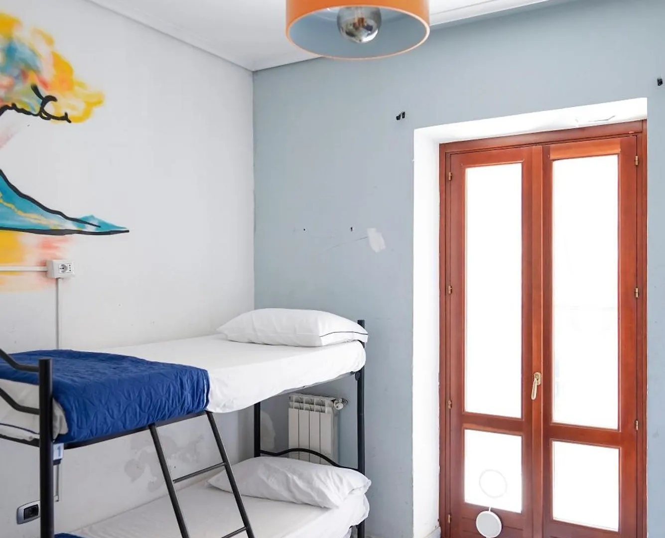Los Mochileros Hostel - Age Limit 18-28 Naples 0*,